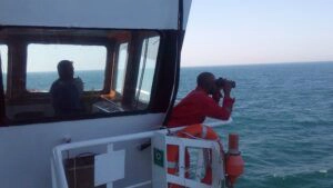 Home 9 rescue boat launching - man overboard drill